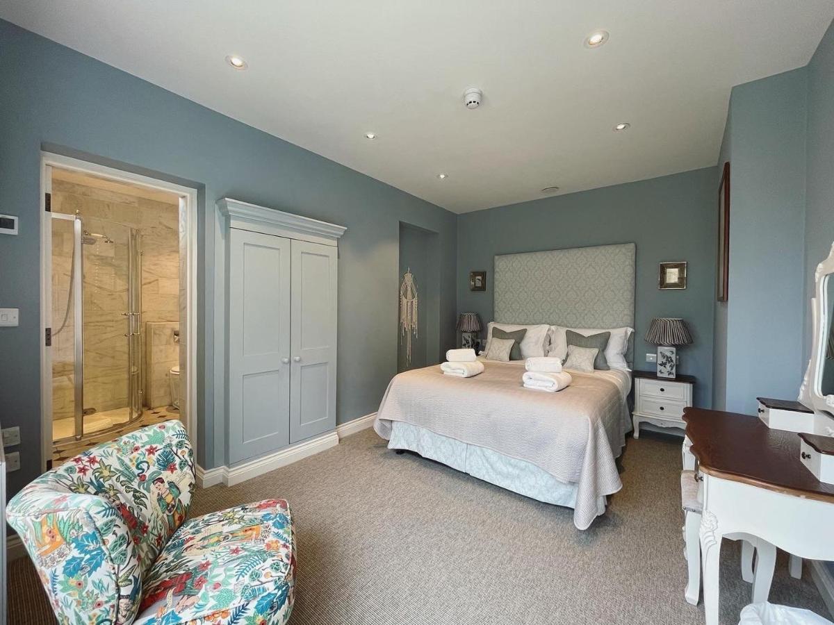 Tyndall Villa Boutique B&B บาธ ภายนอก รูปภาพ