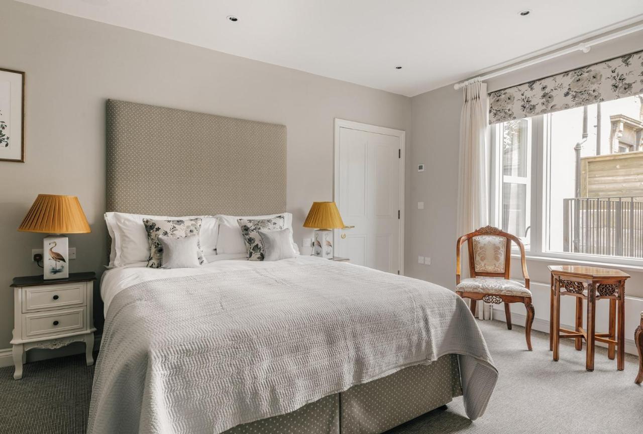 Tyndall Villa Boutique B&B บาธ ภายนอก รูปภาพ