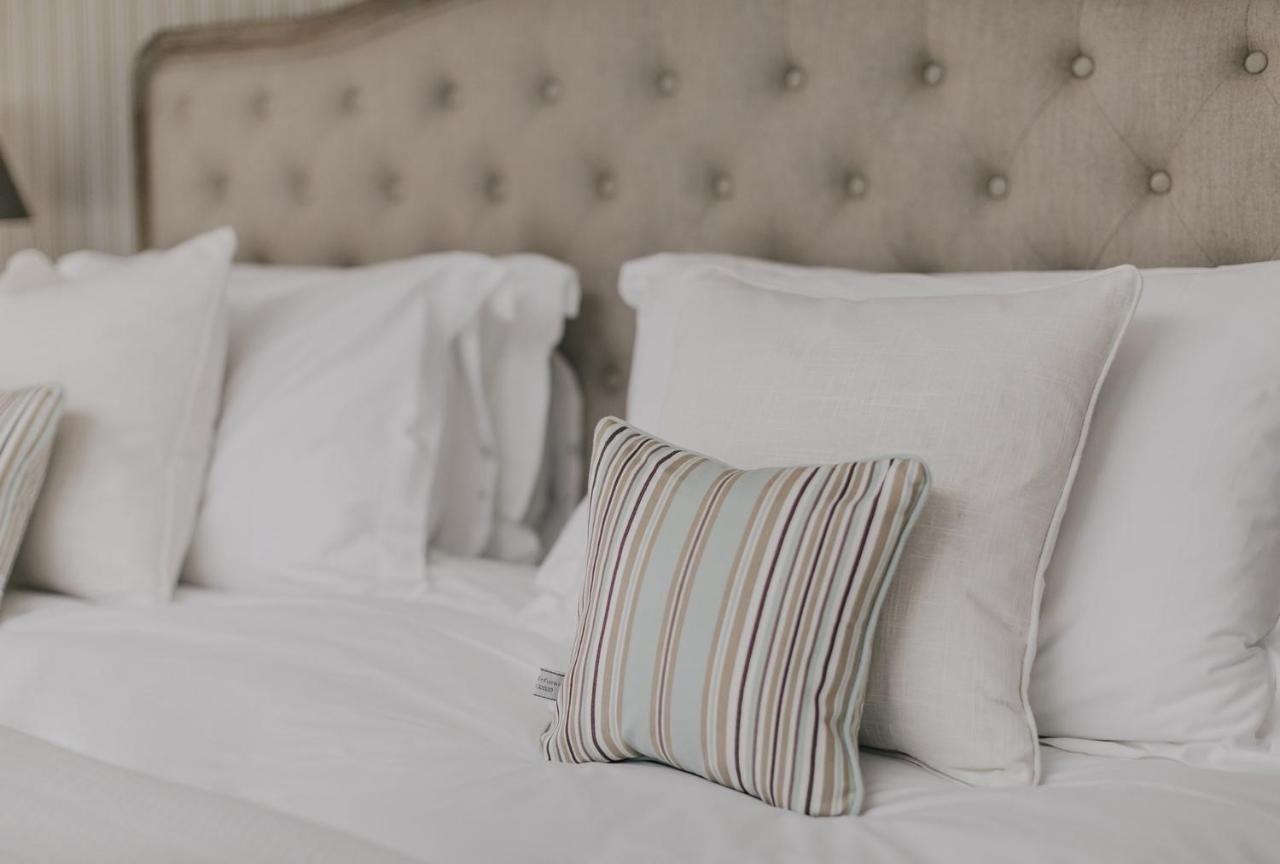 Tyndall Villa Boutique B&B บาธ ภายนอก รูปภาพ