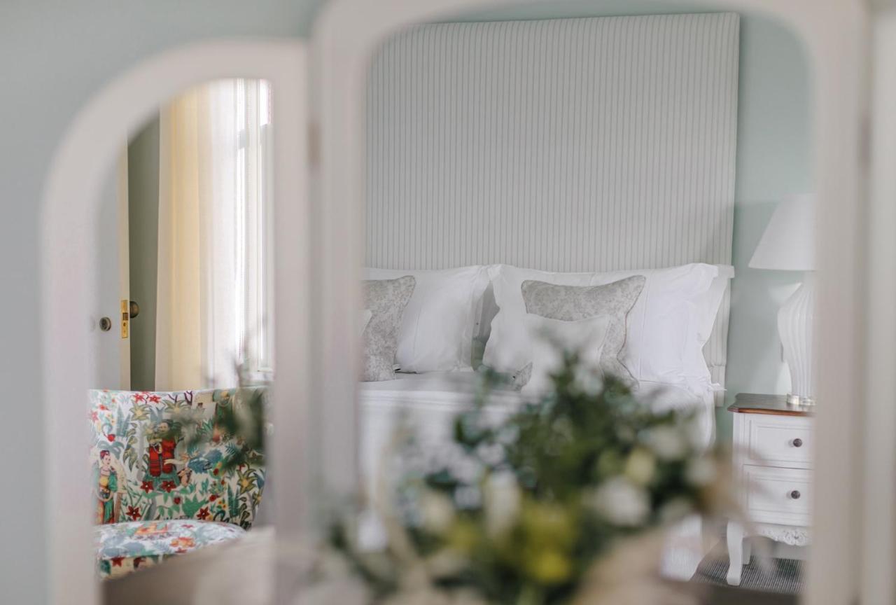 Tyndall Villa Boutique B&B บาธ ภายนอก รูปภาพ