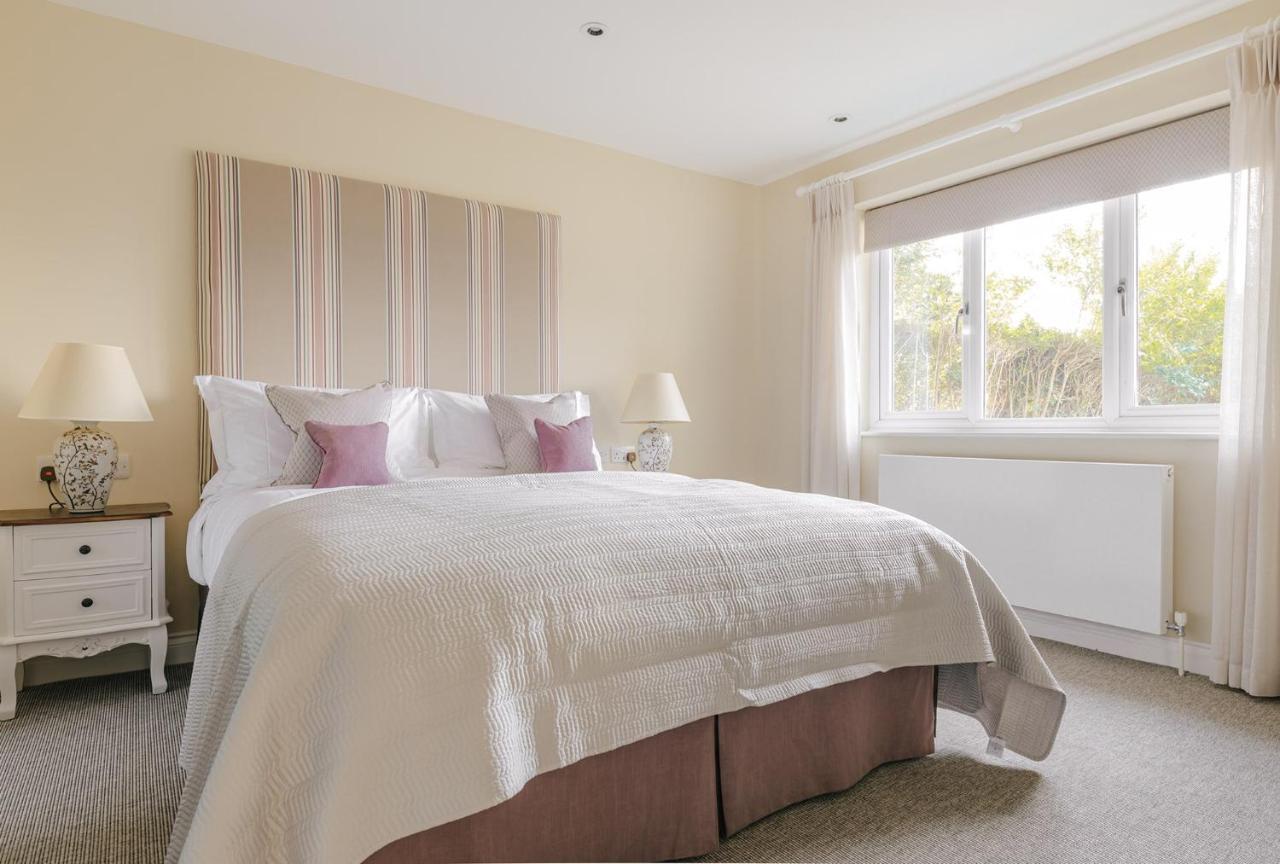 Tyndall Villa Boutique B&B บาธ ภายนอก รูปภาพ